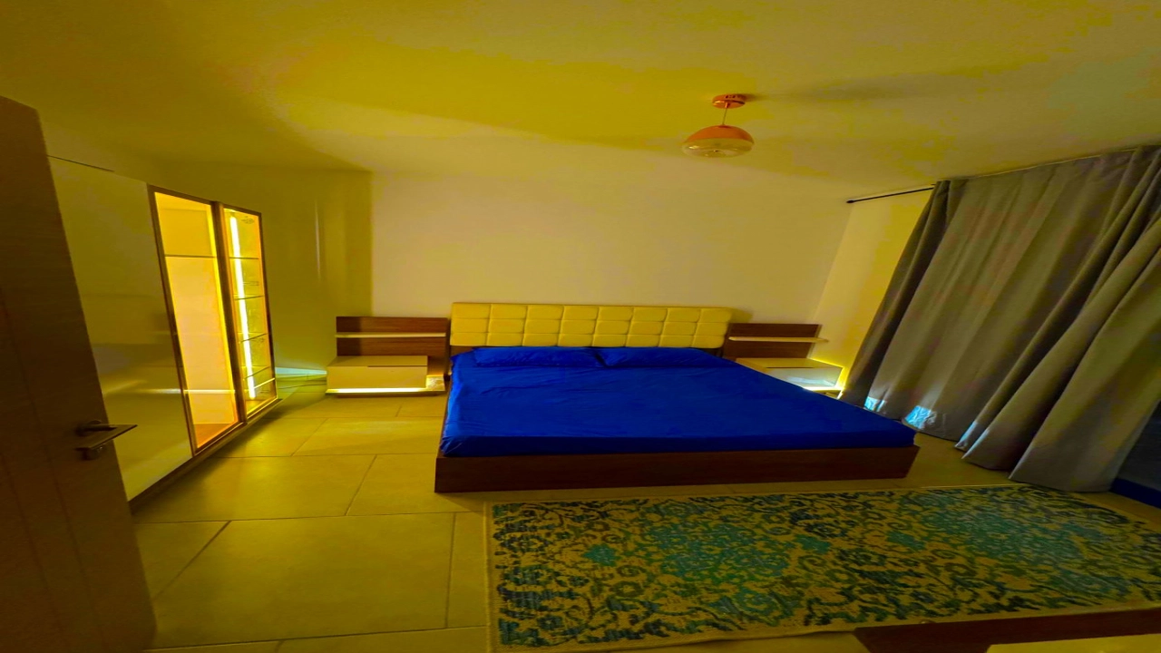 شاليه للايجار في مراسي جريك غرفه