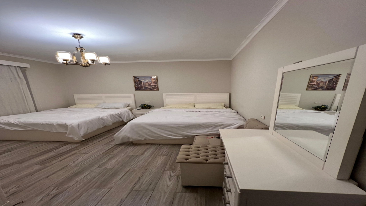 جنيور شاليه للبيع في هاسيندا باي ارضي 3غرف