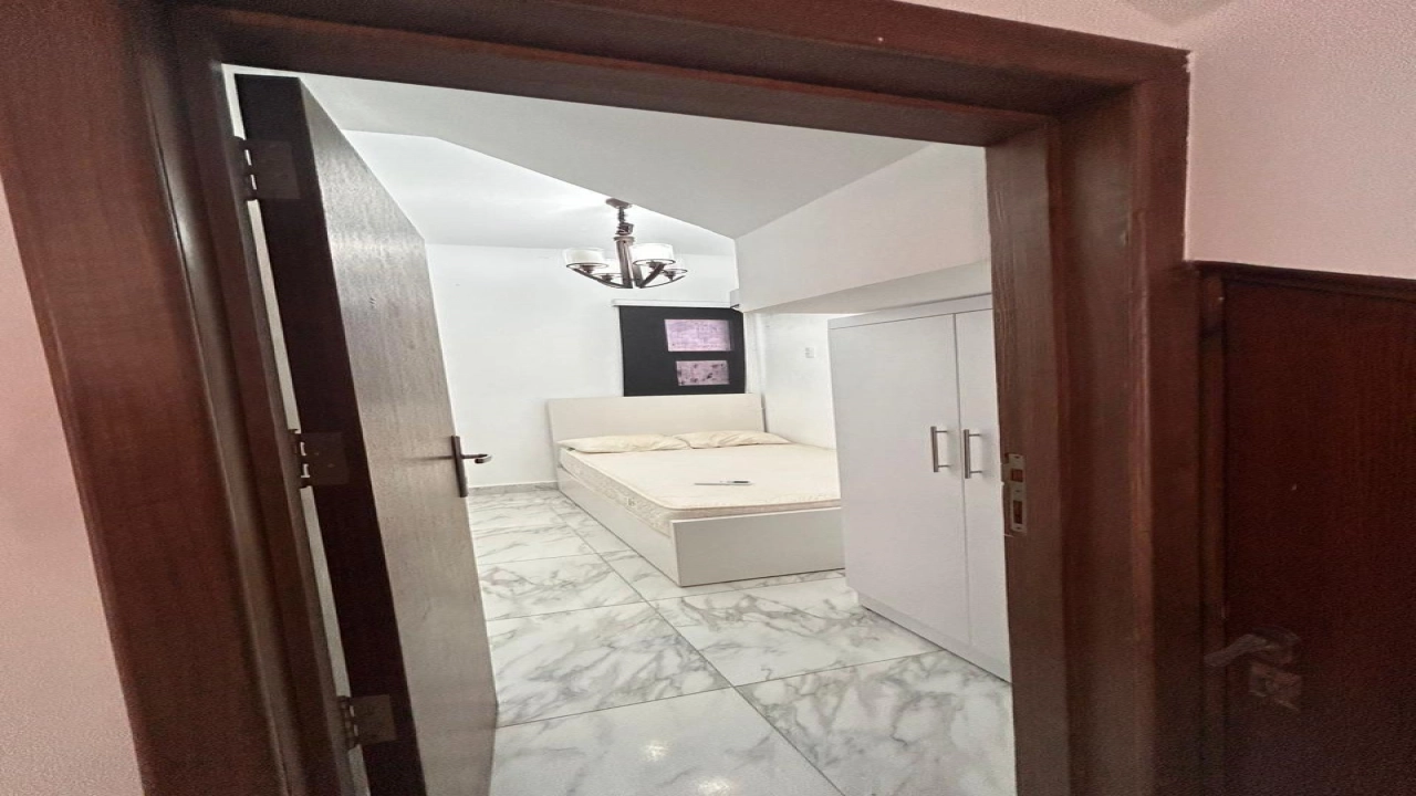 توين هاوس للايجار في امواج 5غرف