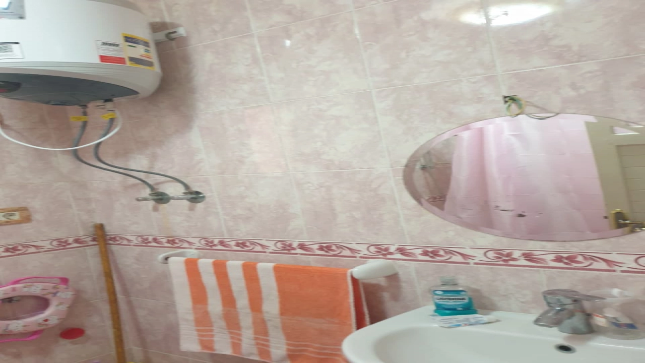 للبيع شاليه غرفتين مارينا 6