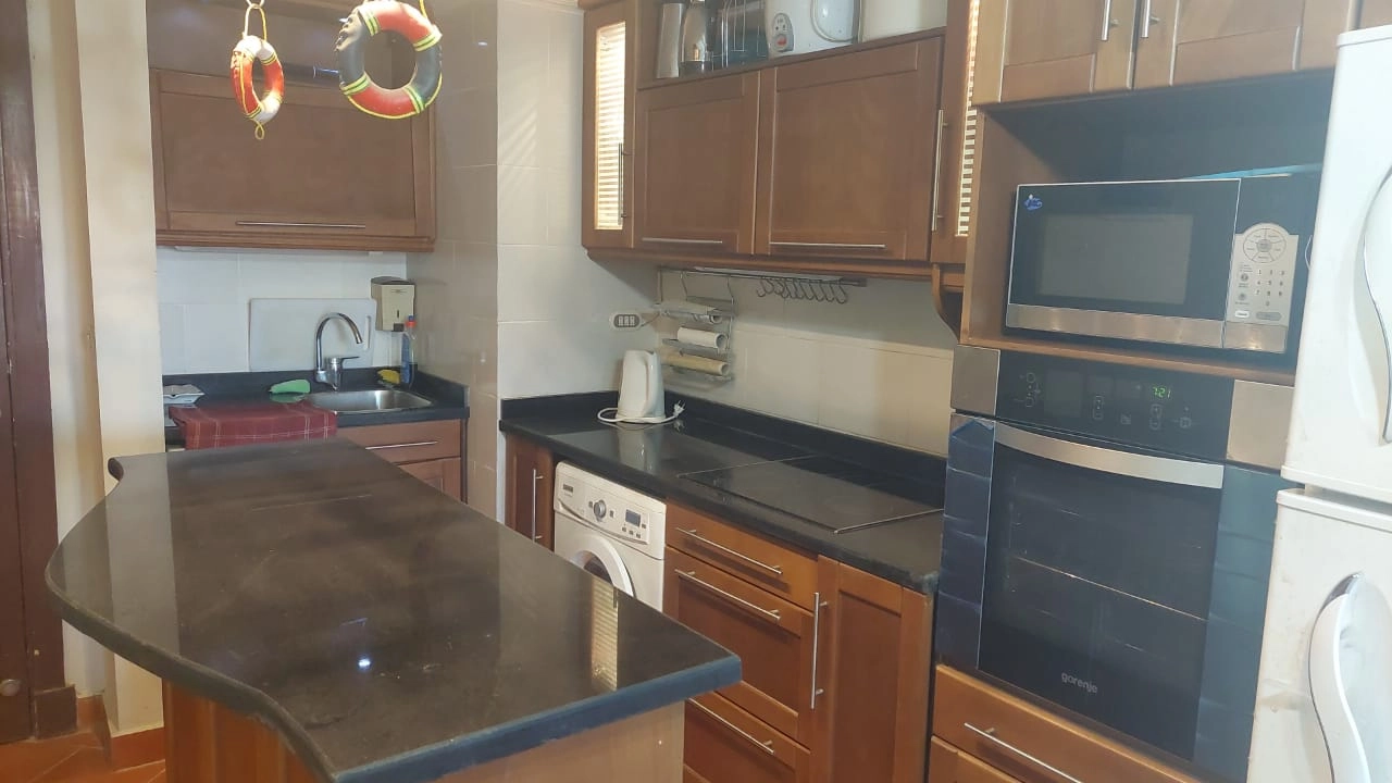 شاليه للإيجار في قرية بورتو جولف مارينا الساحل الشمالي