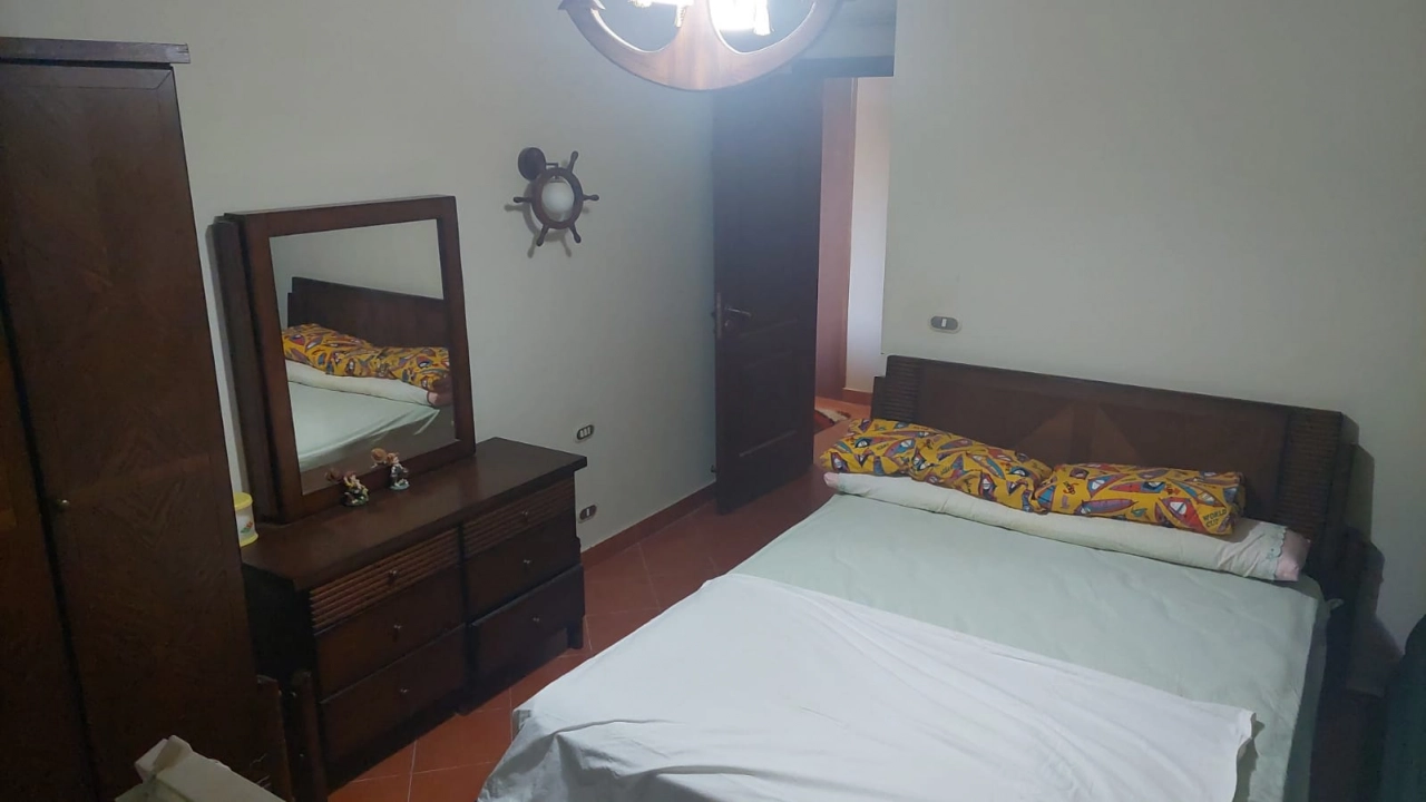 شاليه للإيجار في قرية بورتو جولف مارينا الساحل الشمالي