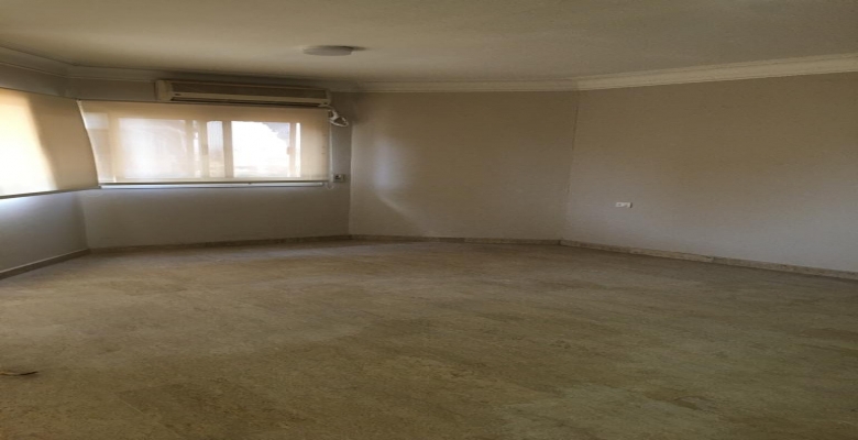 شقه للايجار فى الزمالك تصلح سكنى واداري / An apartment for rent in Zamalek suitable for residential and administrative purposes.